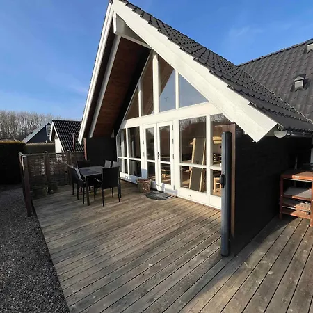 בית נופש Lovely Kalmar House In Stunning Nature